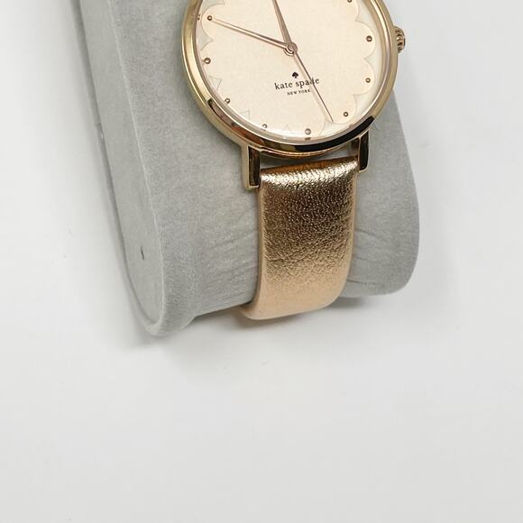 Kate Spade Metro Scallop Three Hand Leather Watch Rose Gold Round Face Ladies - Picture 3 of 12